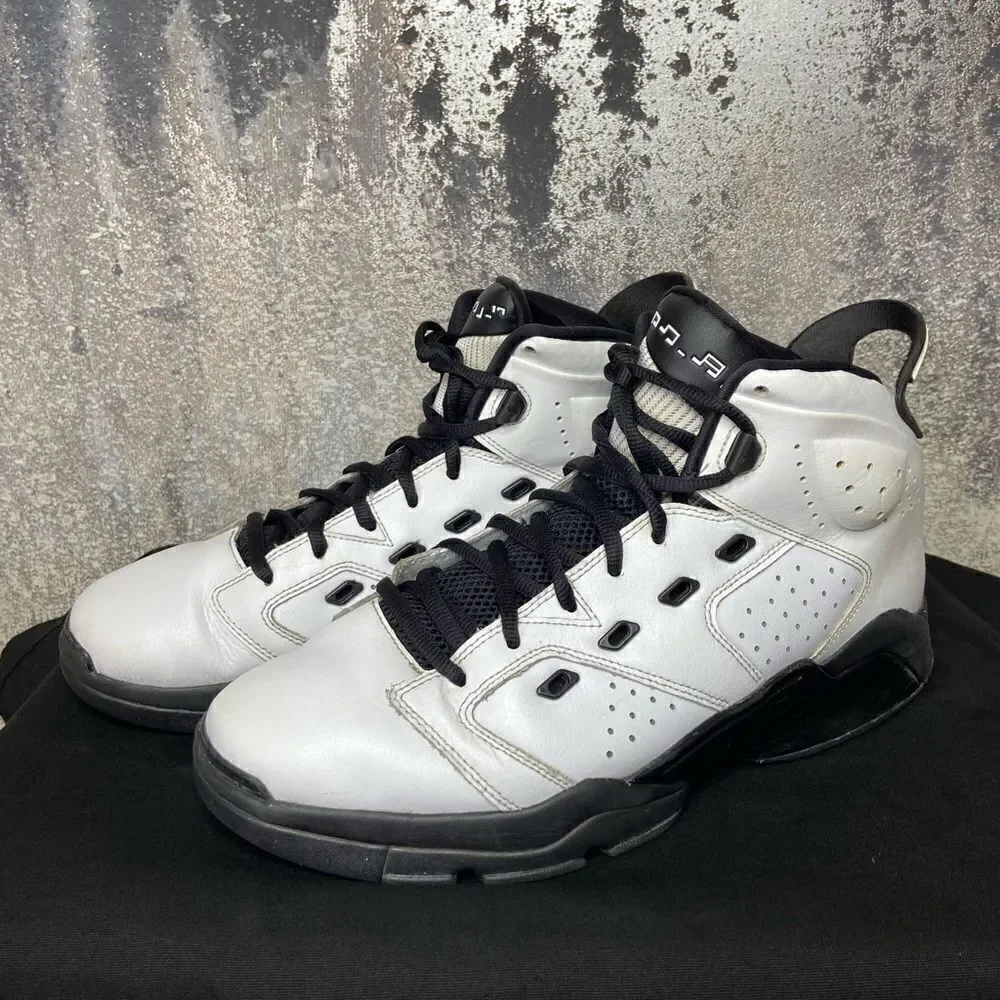 Nike Air Jordan 6 Motorsports White Black Sneakers  Size 12